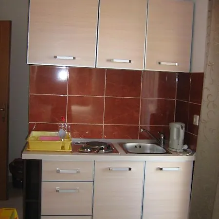 Apartman Ana Vir